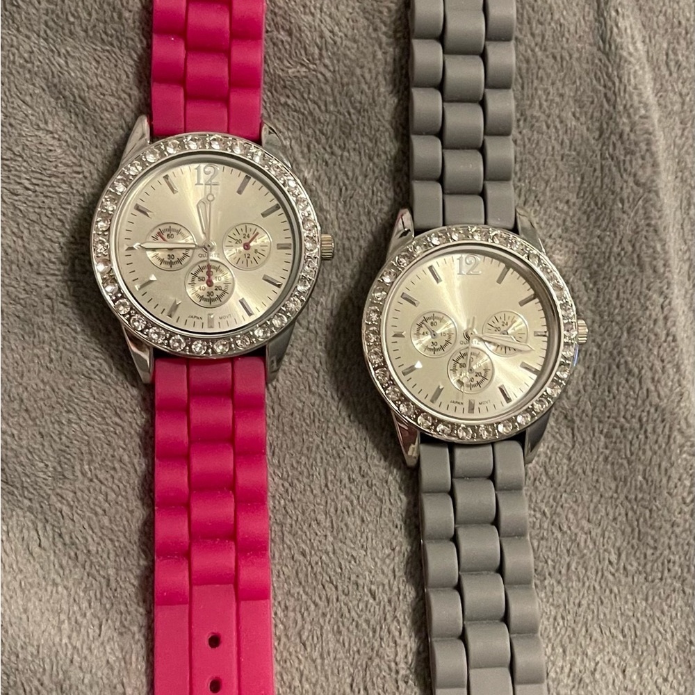 Gray silicone watch…buy gray get pink free.